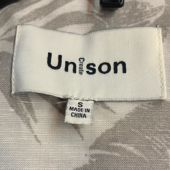 NWOT CREATE UNISON CAMP SHIRT IN GREY FLORAL PRINT Size Small - Picture 7 of 9